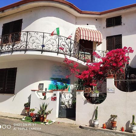 Apartment Via Montenegro Ghilarza ภายนอก รูปภาพ
