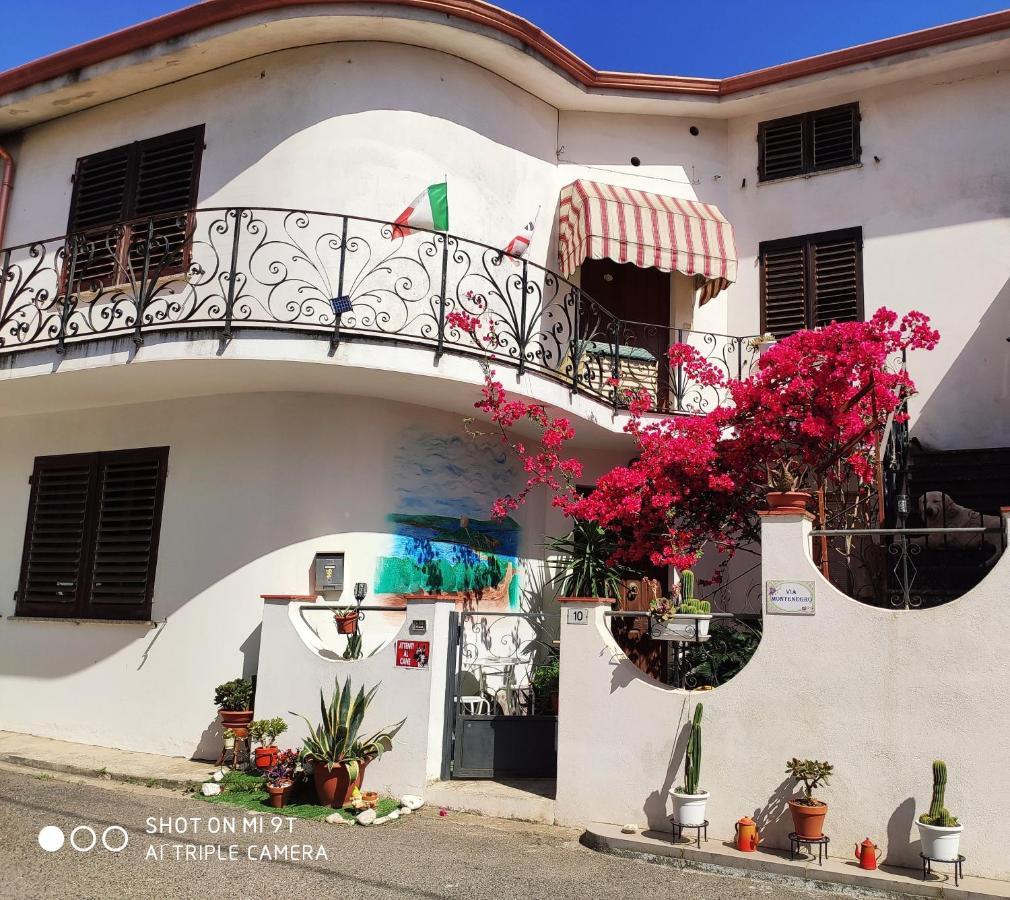 Apartment Via Montenegro Ghilarza ภายนอก รูปภาพ